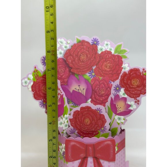 Hallmark Pop-Up Flower Bouquet Card With Roses & Bow Design Special Occasions - Picture 5 of 5